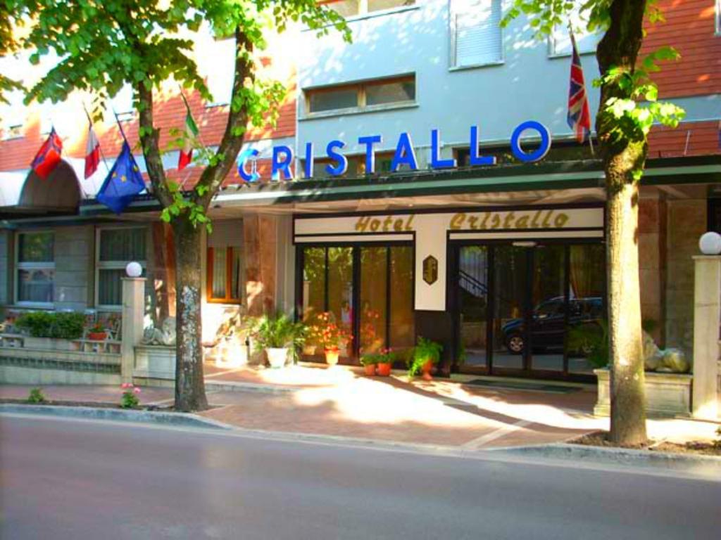 קיאנצ'נו טרמה Hotel Cristallo מראה חיצוני תמונה